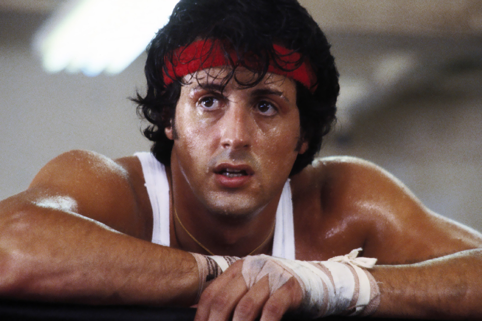 Фильмы, которые учили драться: как мы ставили удар по кассетам с «Фанатом» и боевикам Брюса Ли