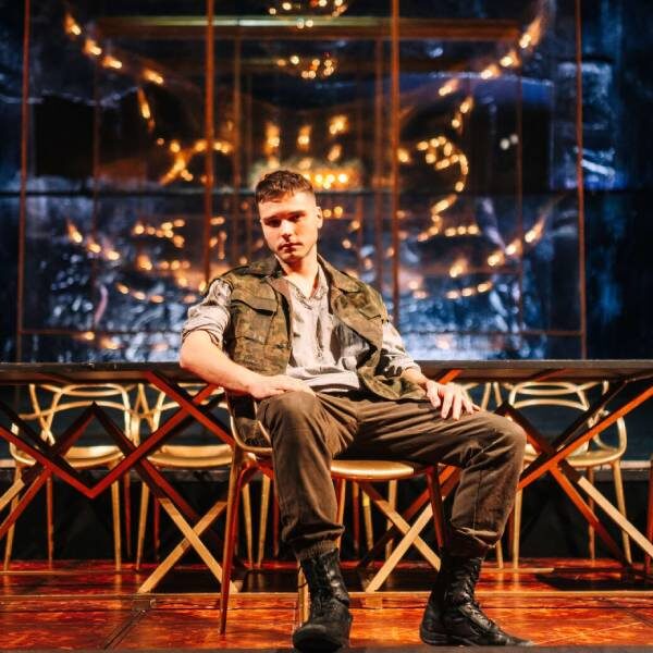 Спектакль «Бульба. Пир» в Театре на Бронной