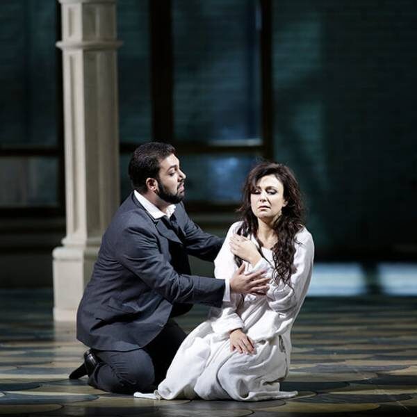 Опера «Травиата» в Большом театре