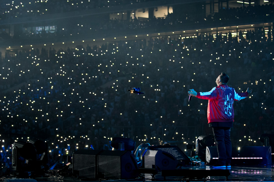 «Руки Вверх» собрали на концерте в Лужниках 72 тысячи зрителей. Видео выступления 2 июля 2022