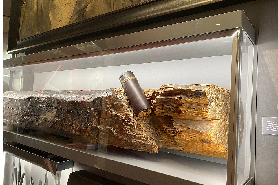 Выставка «Россия, СССР в 1917 – начале 1950-х»: уникальные символы нашей истории