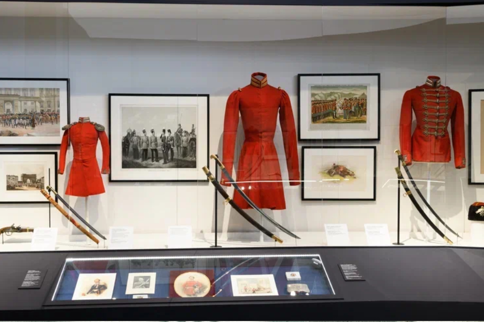 Оружие, мундиры и ордена: что можно увидеть на выставке «Казачья гвардия – гордость Российской империи» в Историческом музее