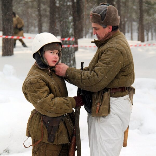 Историческая реконструкция «Солдаты Победы: зима 1941-го» в парке 850-летия Москвы