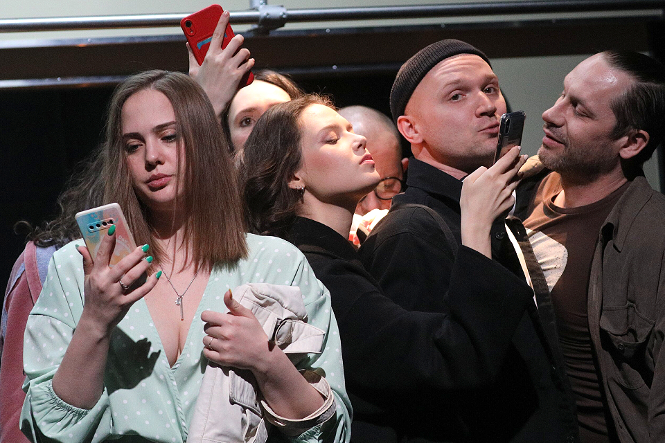 26 идей, куда сходить в выходные 29 и 30 марта 2025 в Москве: показ мод, карнавальный забег и научное кино
