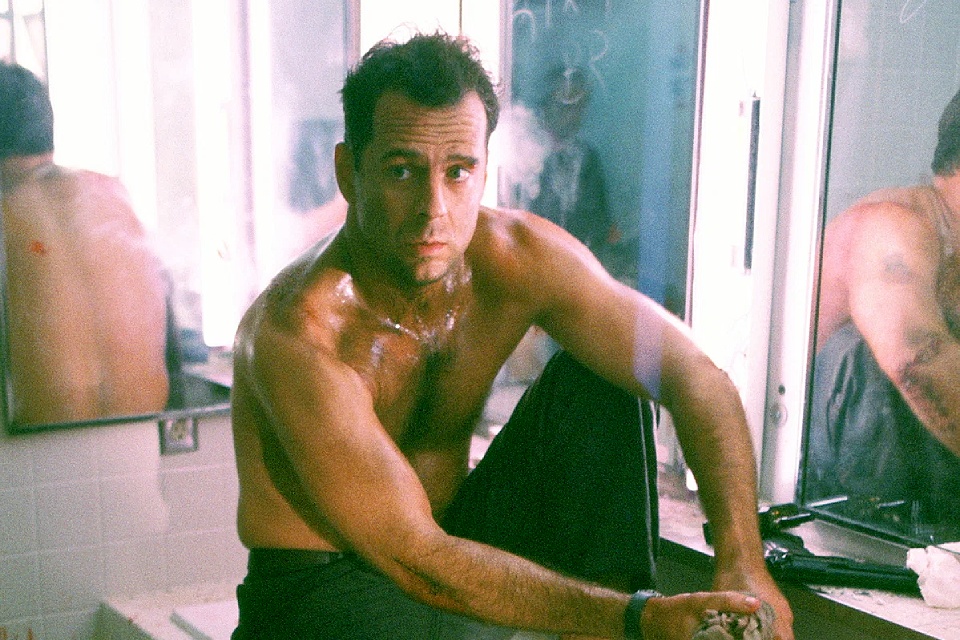 10 лучших фильмов с Брюсом Уиллисом: «Крепкий орешек», «Пятый элемент» и «Армагеддон»