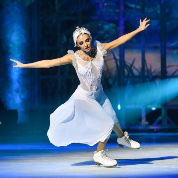 Ледовое шоу Татьяны Навки «Лебединое озеро»