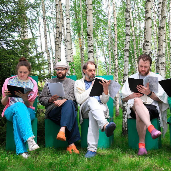 Спектакль «Разбирая «Нахлебника» в Театре Труда