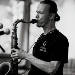 Концерт квинтета Никиты Мочалина