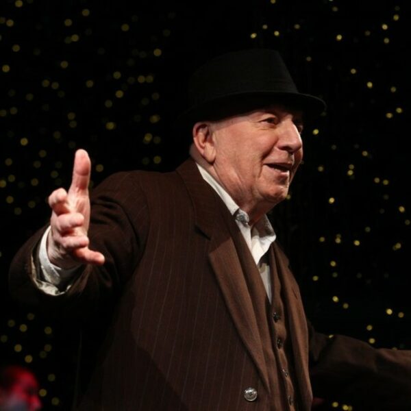 Спектакль «Люксембургский сад»