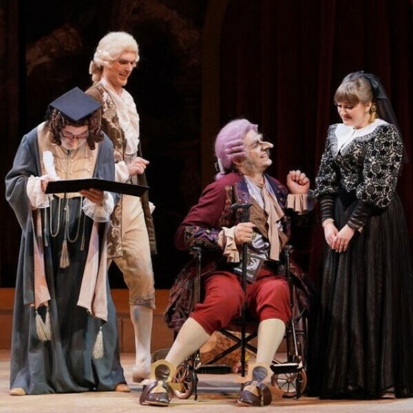 Опера «Дон Паскуале»