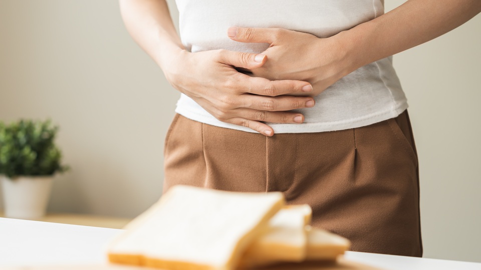 Причины вздутия живота у женщин и мужчин