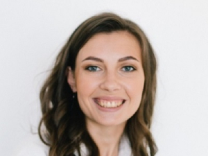 Алина Фролова