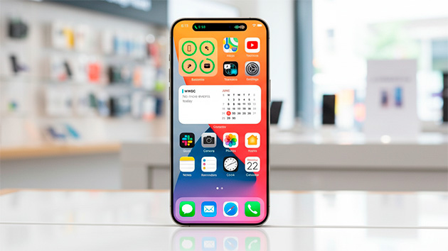 Apple iPhone 15 Pro Max. Фото: Ян Ляпин / Нейросеть