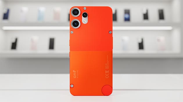 CMF Phone 2 Pro. Фото: Ян Ляпин / Нейросеть