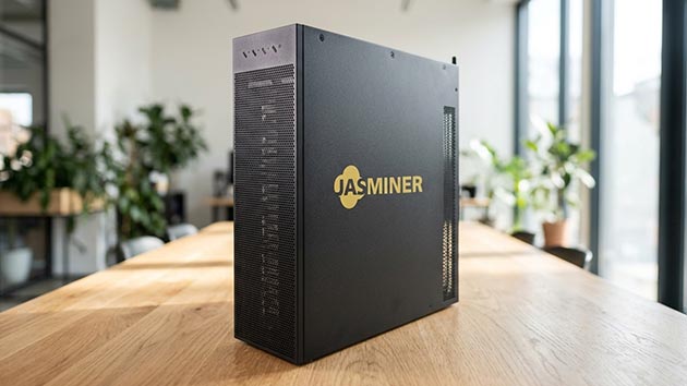 Jasminer X16-Q 1750 MH/s. Фото: Ян Ляпин / Нейросеть