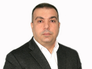 Михаил Азатьян