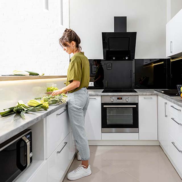 Белая кухня