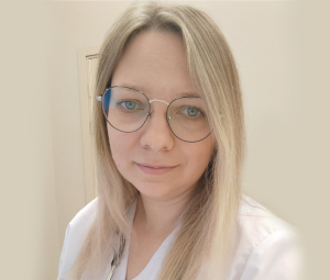 Елена Абахова