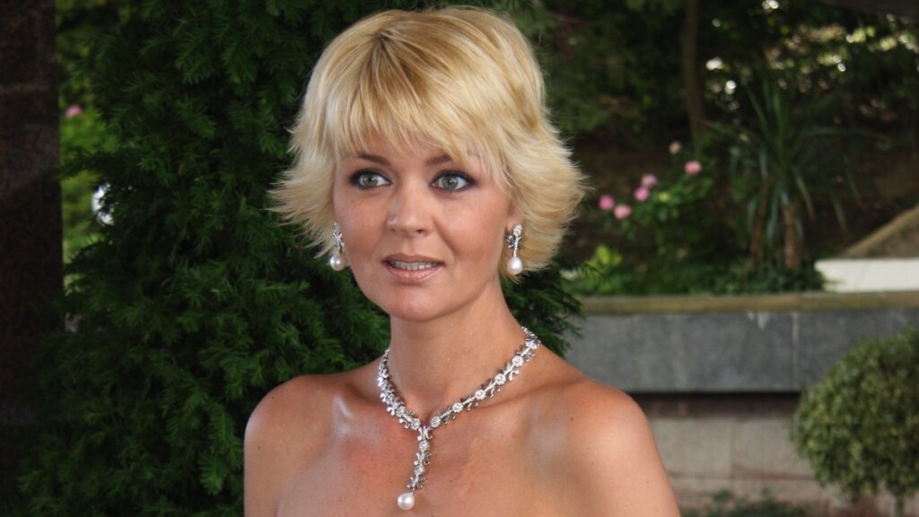 Юлия Меньшова перепугала признанием: «Наслаждаюсь последней осенью»