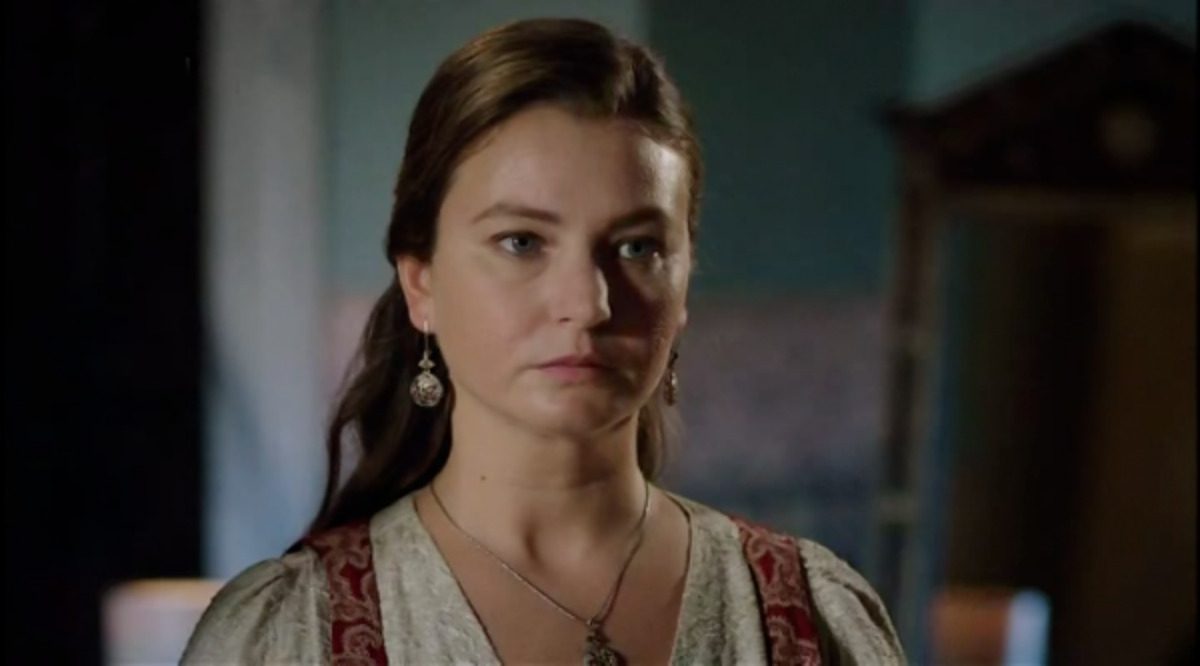 Гюльшах хатун. Нихан бююкаач (гюльшах хатун). Гюльшах хатун. Гюльшах шахин. Служанка махидевран гюльшах.