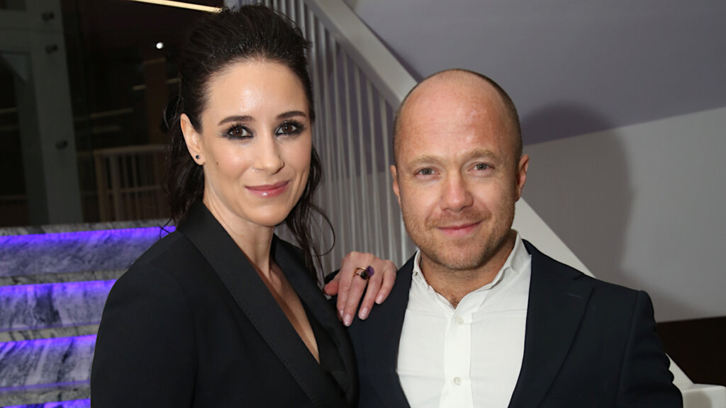 Ольга Сутулова родила Евгению Стычкину шестого ребенка