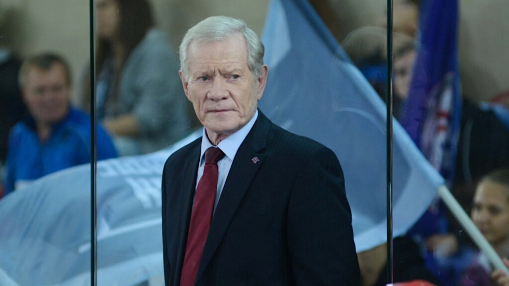 Внебрачный сын, проблемы с алкоголем и три жены: как сложилась жизнь актера Михаила Жигалова