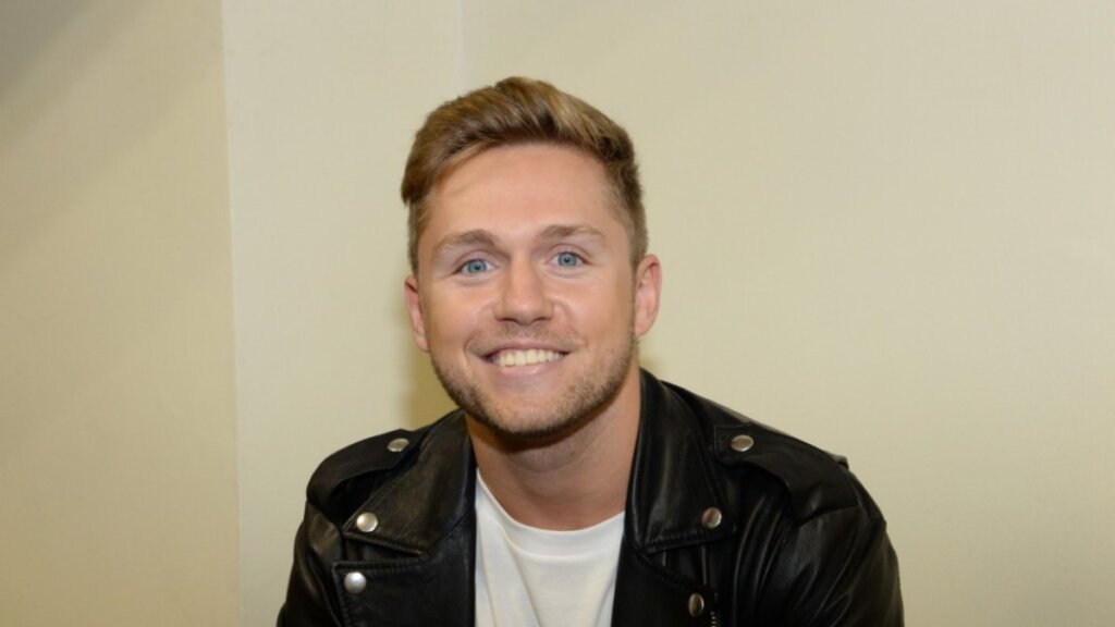 Соколовский рассказал правду о роли в адаптации «Постучись в мою дверь», любви к Киркорову и пьянстве