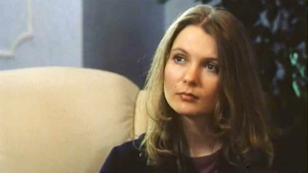 Звезда «Курьера» Анастасия Немоляева сделала заявление о зависимости: «Люблю выпить. Многое в моей жизни уничтожилось»