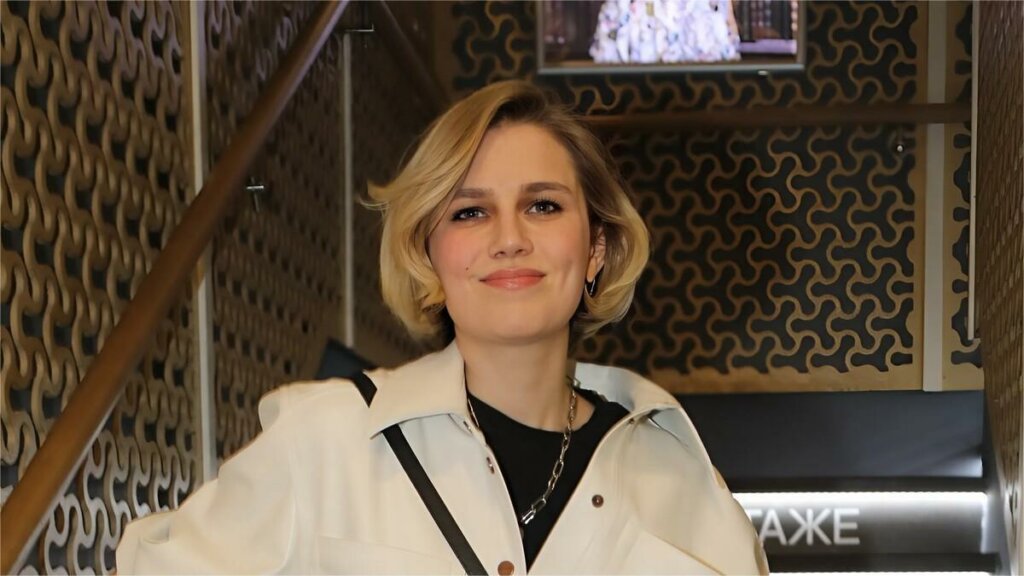 Дарья Мельникова продемонстрировала идеальную фигуру в купальнике после третьих родов