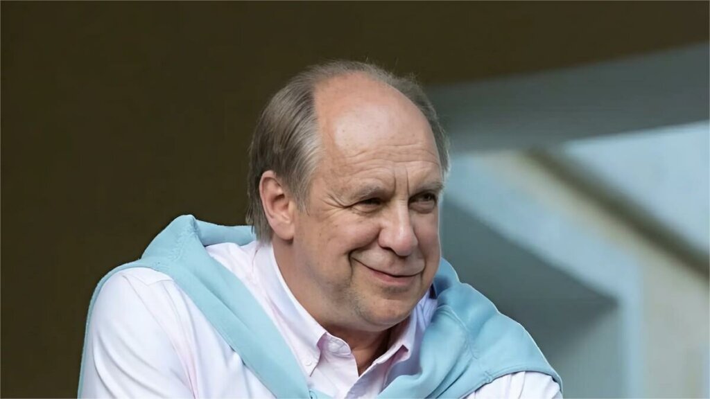 Александр Феклистов из «Сватов» отказался вернуться в Россию