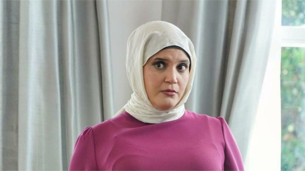 Звезда «Клюквенного щербета» Фейза Дживелек была прооперирована