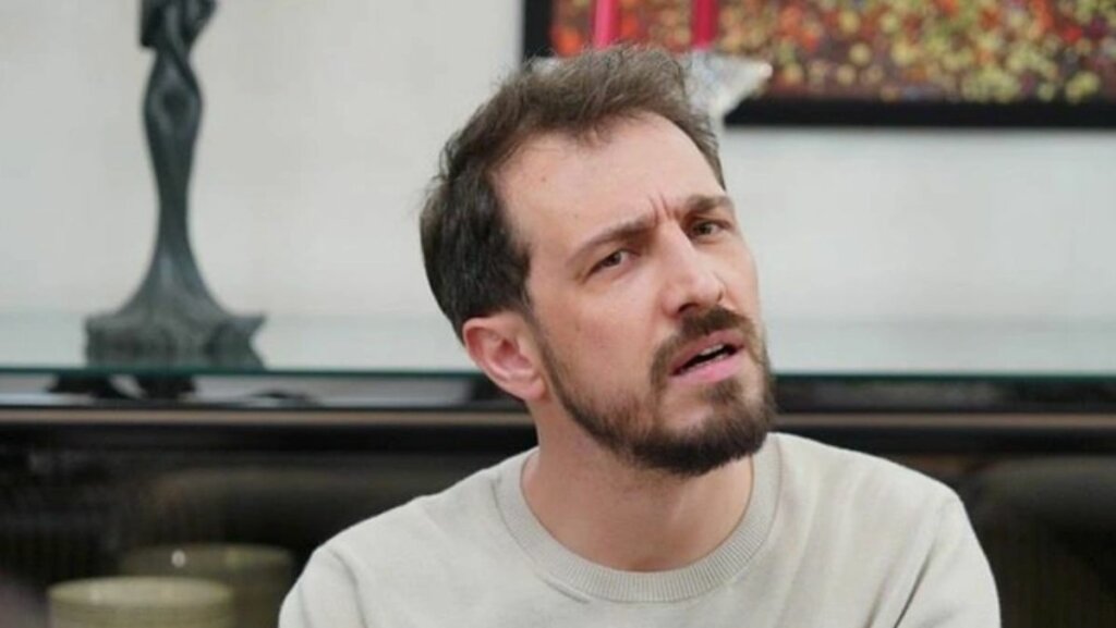 Мустафа схватил пистолет: что еще покажут в 102 серии «Клюквенного щербета»