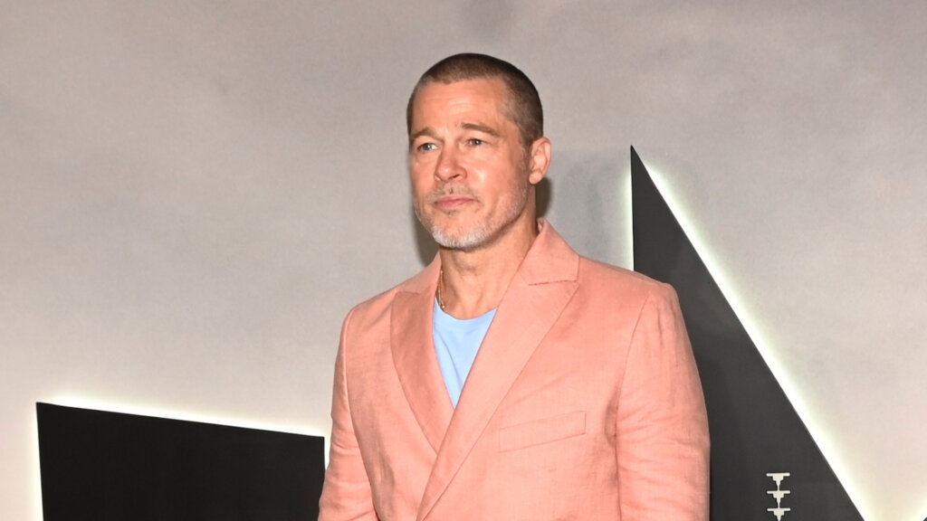 «Уже невозможно исправить»: Брэд Питт высказался об отношениях с детьми