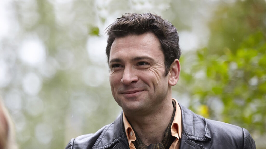 21 год в браке, двое детей, несчастный случай: что произошло с актером Антоном Хабаровым