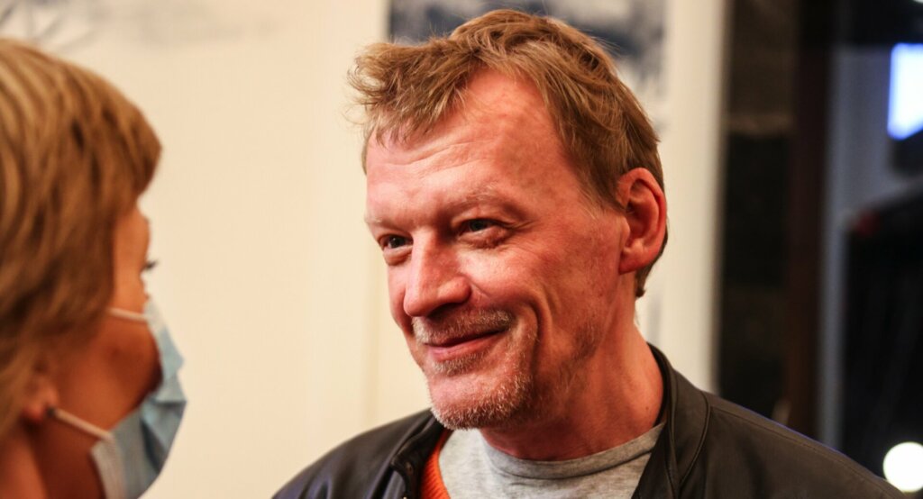 «Наш сын Витя»: В семье Алексея Серебрякова появился новый член семьи