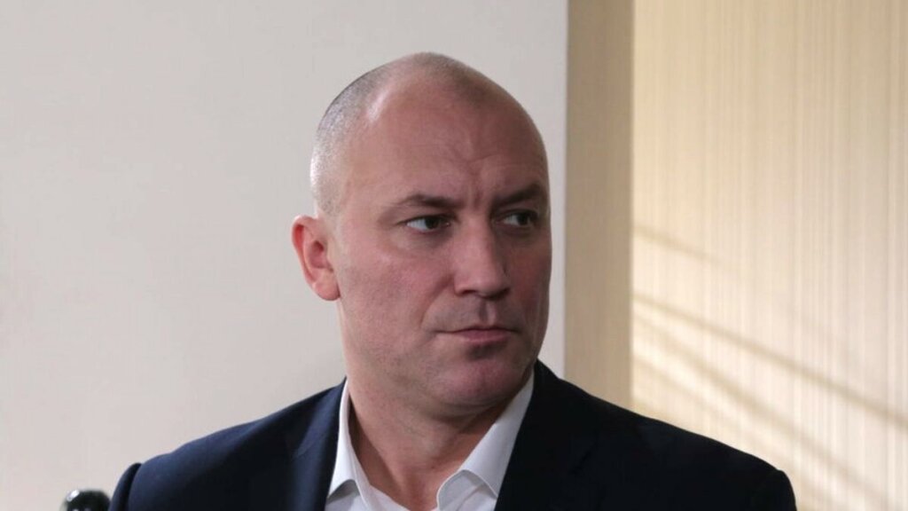 «Дал двое суток»: Брошенная жена Соловьева пожаловалась на требования актера