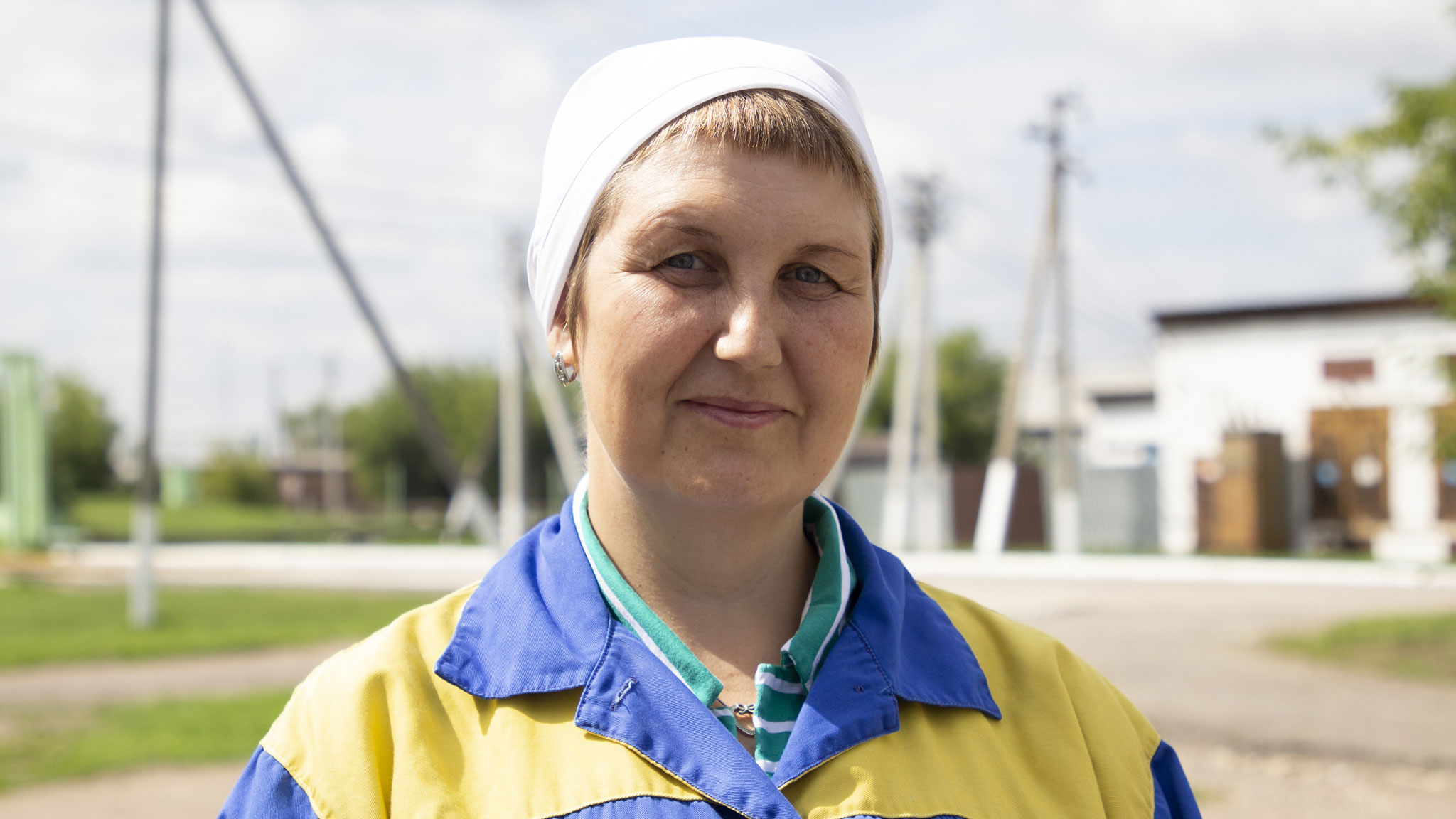 работница птицефабрики