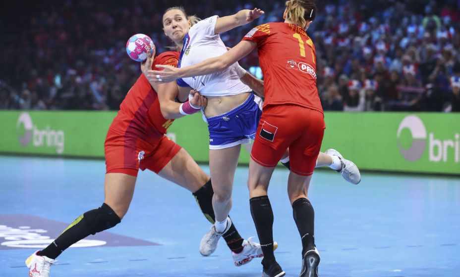 Капитан сборной России по гандболу Дарья Дмитриева - главная звезда нашей команды. Фото: ТАСС