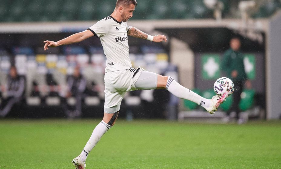 32-летний чех Томаш Пекхарт в прошлом сезоне стал лучшим бомбардиром чемпионата Польши с 22 мячами. Фото: Global Look Press