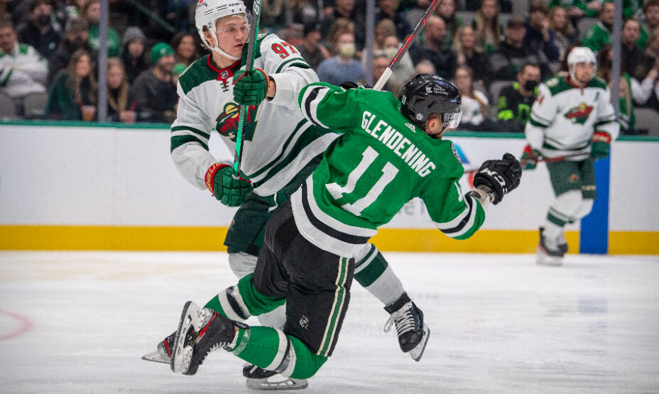 Кирилл Капризов, хоккей