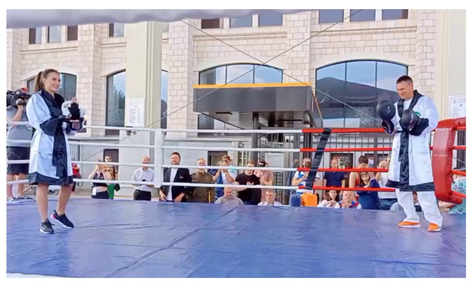 Алина Загитова все-таки вышла в ринг. Фото: Скриншот «Матч! Фигурное катание»