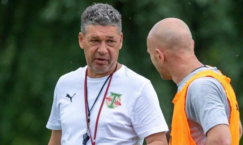 футбол, Николай Савичев