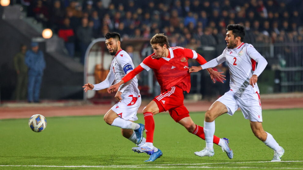 Таджикистан, Россия, футбол