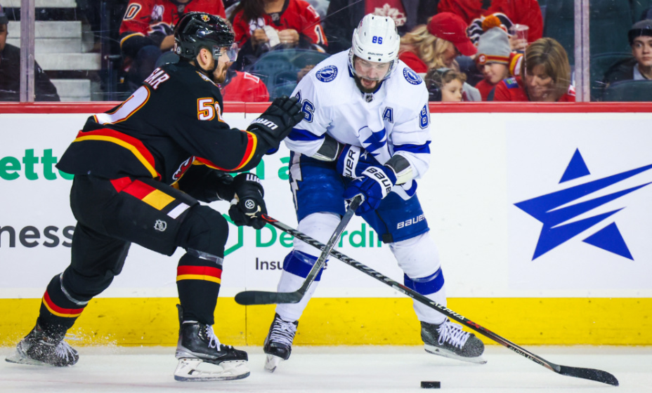 Никита Кучеров знает, что от любви до ненависти всего один матч. Фото: Reuters