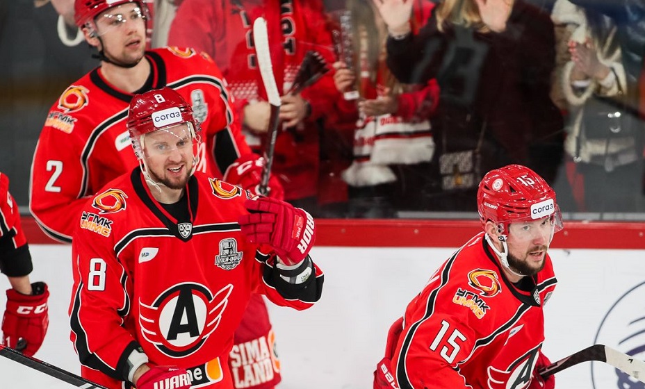 «Автомобилист» обыграл «Ак Барс» и сделал счет в серии 3-0 в свою пользу. Фото: ХК «Автомобилист»