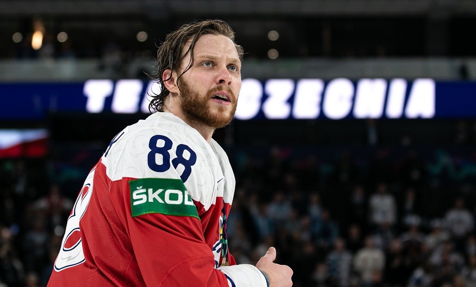 «Может, теперь пригласят?». Пастрняк в ироничной форме высказался об НХЛ после победы на ЧМ. Фото: Global Look Press