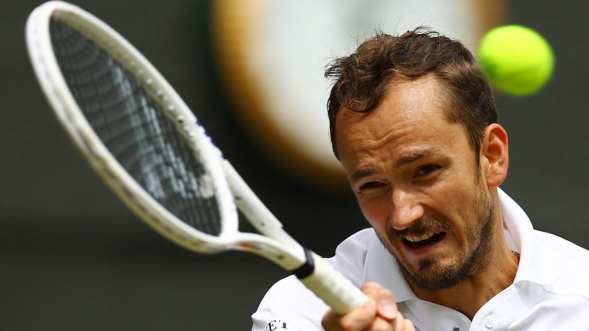 Даниил Медведев плохо ведет себя на Открытом чемпионате Австралии. Фото: REUTERS