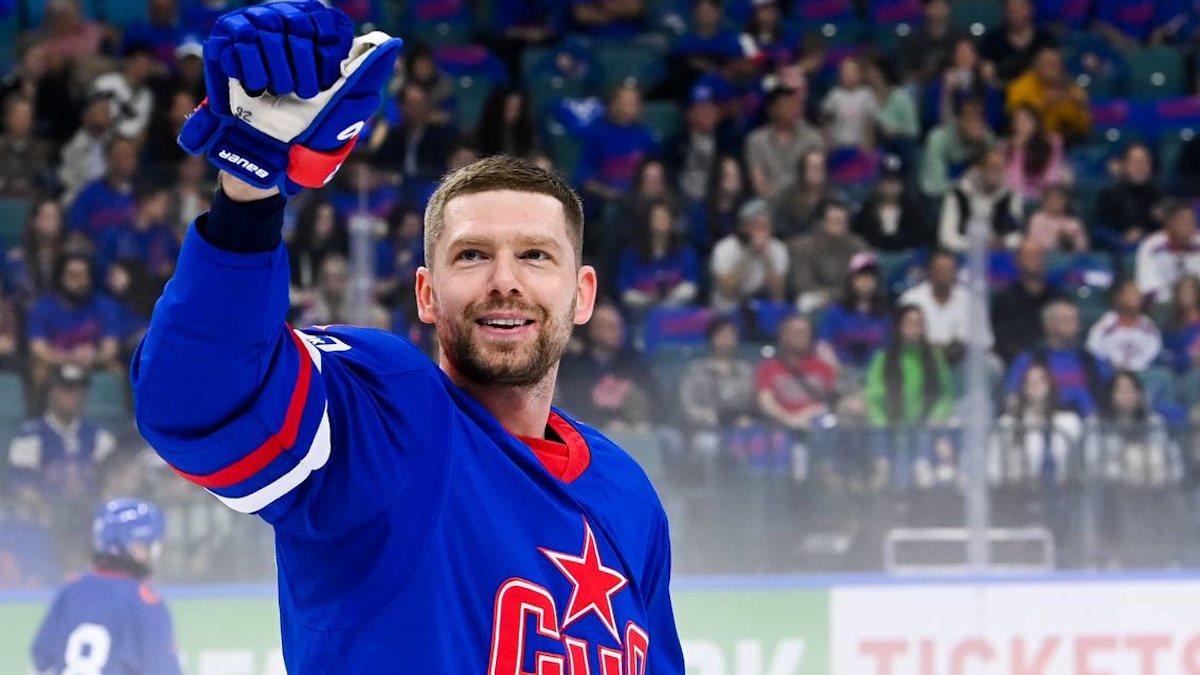 Кузя огорчил ЦСКА двумя ассистами. Фото: пресс-служба ХК СКА (Санкт-Петербург)