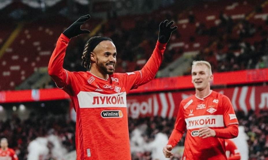 Тео Бонгонда празднует дубль в ворота «Акрона». Фото: Соцсети ФК «Спартак»