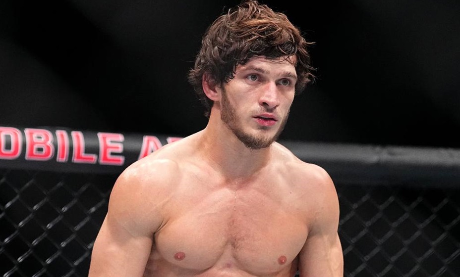 Евлоев снялся с боя против Пико на UFC on ABC 9 в Абу-Даби. Фото: UFC Eurasia